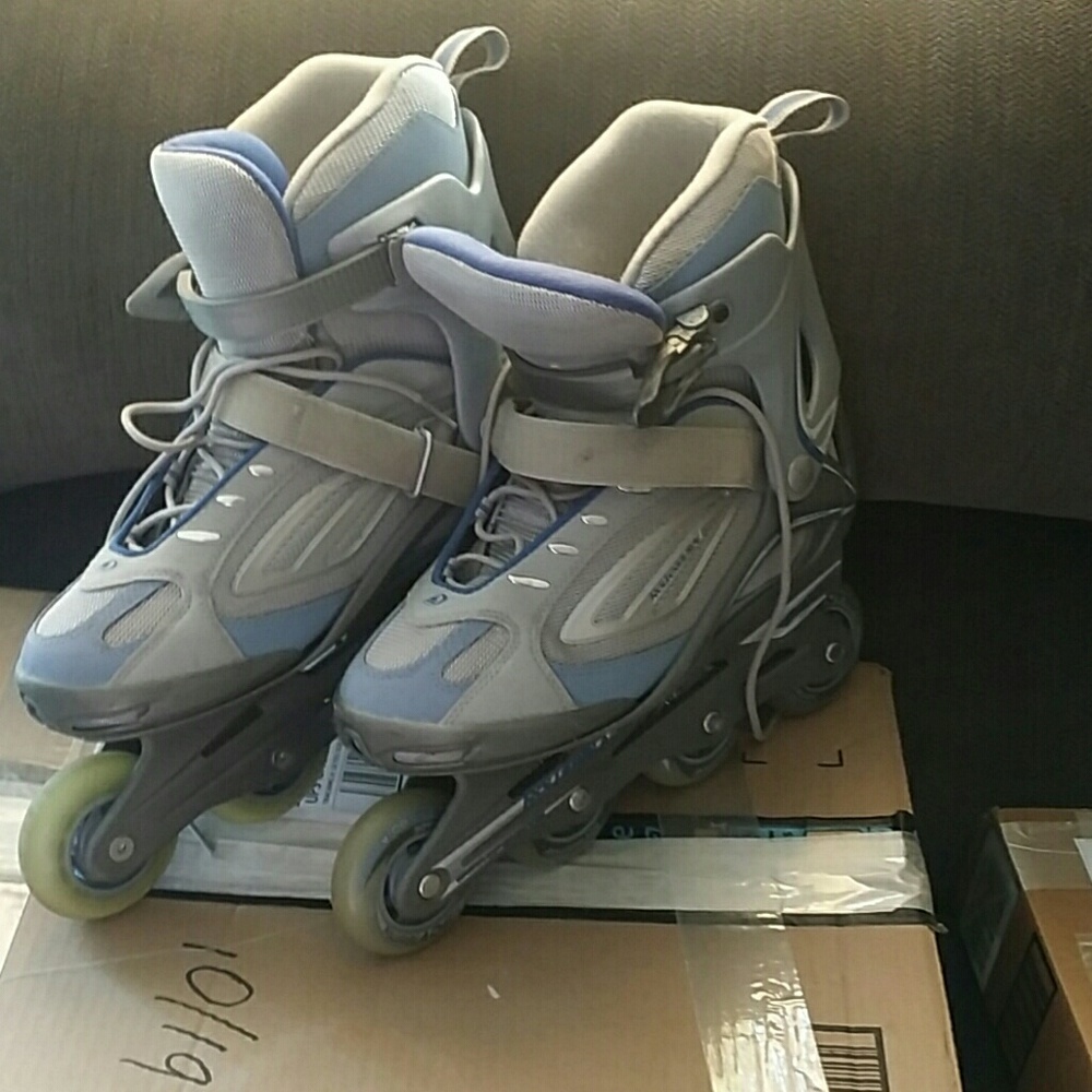 **24 HOUR SALE** Roller blade brand inline skates